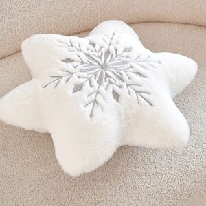 White Snowflake Star Cushion Cover